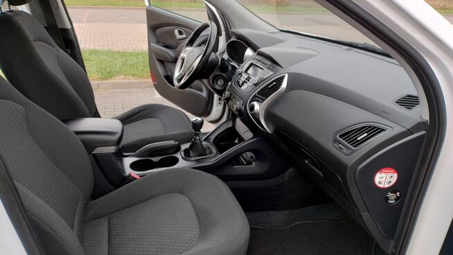 Hyundai ix 35 bezwypadkowy świeżo sprowadzony Niemcy