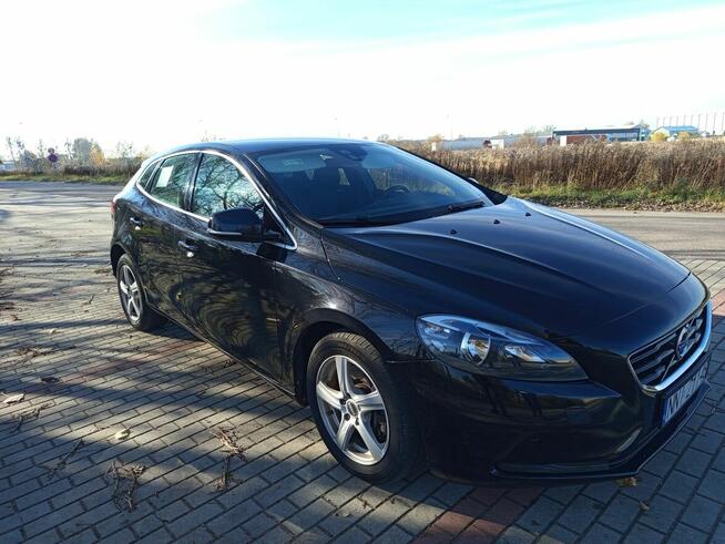 Sprzedam dynamiczne i oszczędne Volvo V40 190KM