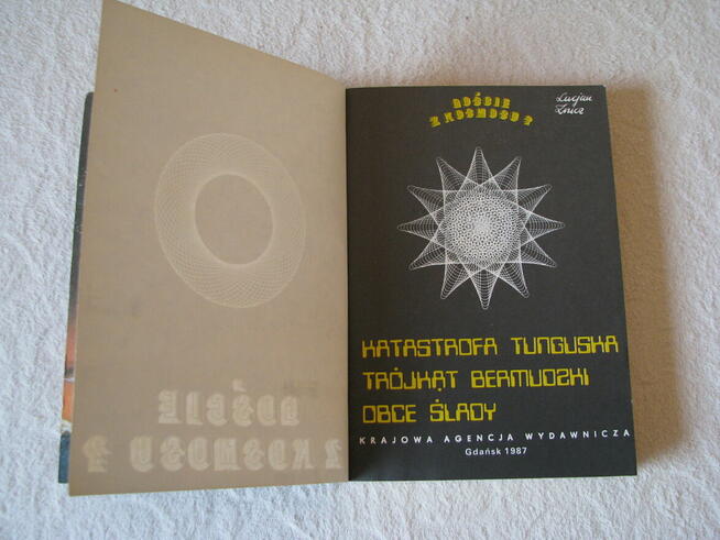 Lucjan Znicz Goście z kosmosu? Katastrofa Tunguska Trójkąt B