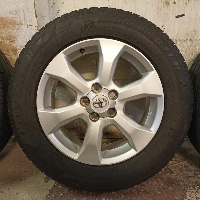 Koła Toyota 17 opony 225/65/17 4szt.