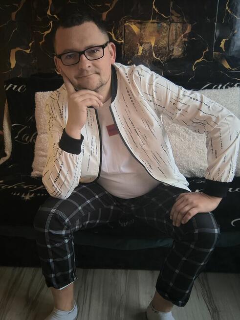 Która tutaj szuka na poważnie ?