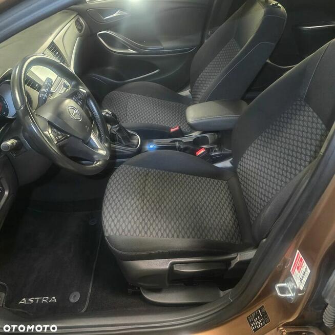 Opel Astra 1.4 Turbo Innovation