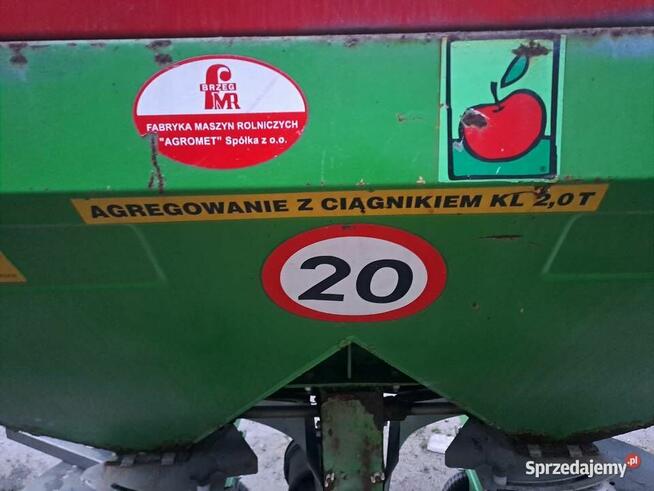 Rozsiewacz Nawozu Agromet Unia Brzeg MX 950 1500 10-28M 1500