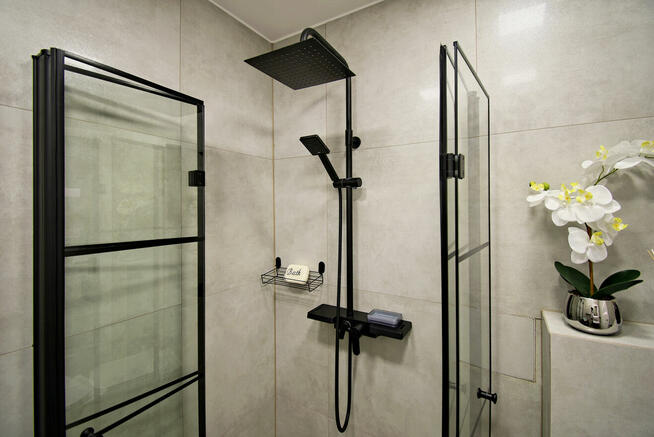 Po generalnym remoncie i z pięknym widokiem - BEZ PROWIZJI !!!