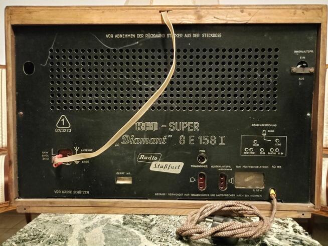 Zabytkowe Radio Lampowe RFT Super Diamant Vintage