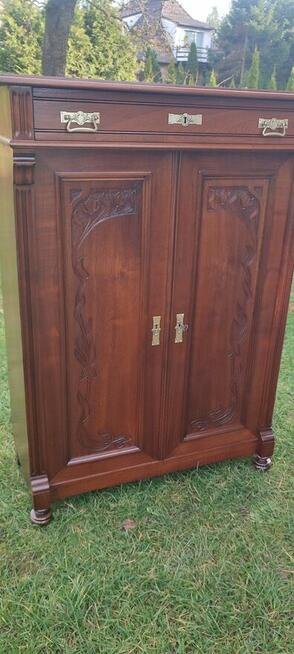 Bieliźniarka po renowacji