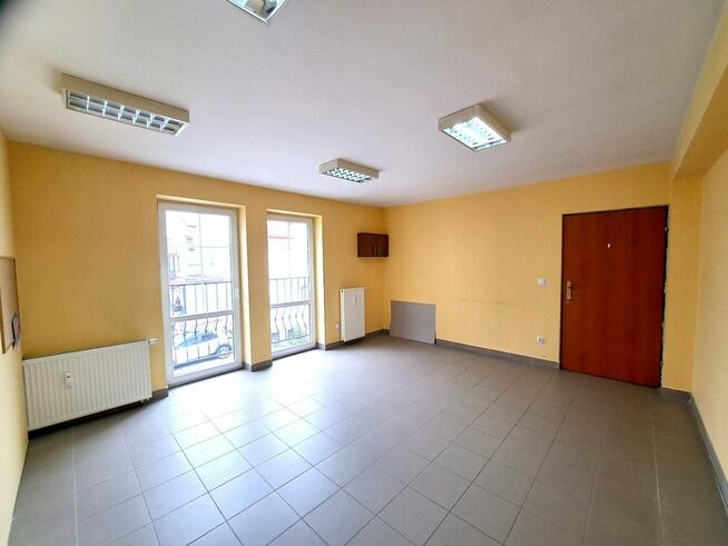 Do wynajęcia lokal 32 mkw. Ustrzyki Dolne - ścisłe centrum