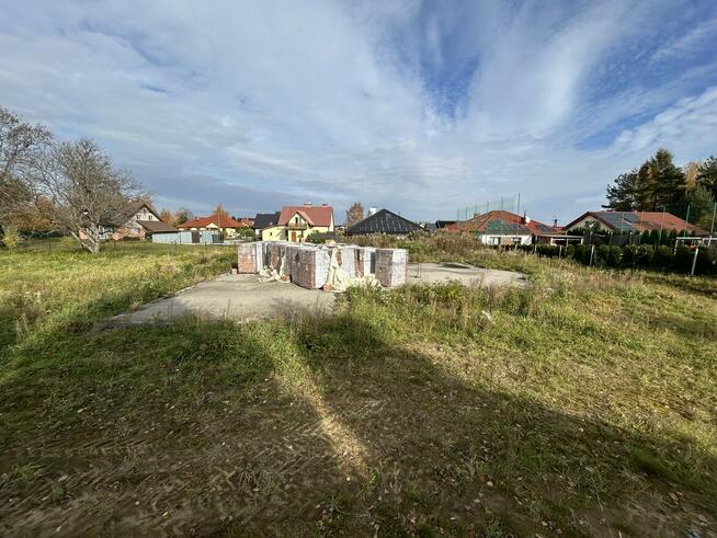 Działka Budowlana z Fundamentem w Zgłobicach!