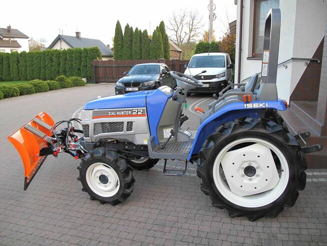 Mini Traktorek Iseki 22KM 4X4 Wspomaganie Rewers