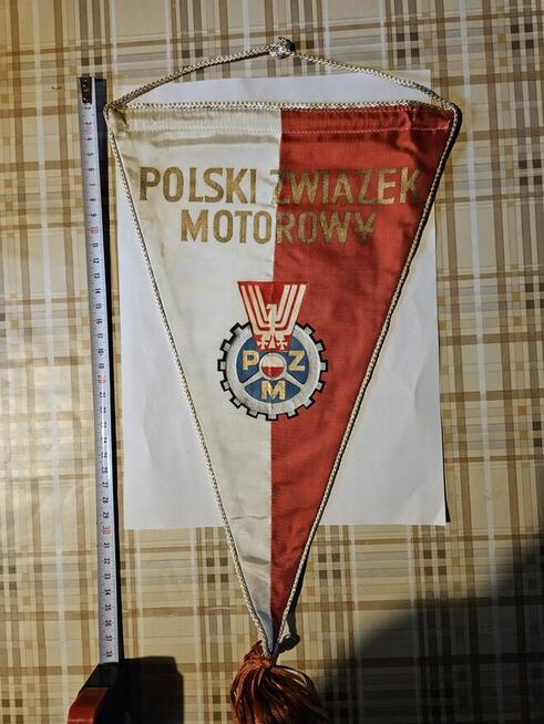 Dwa proporczyki czasy PRL