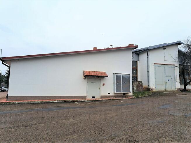 Na sprzedaż hala produkcyjno-magazynowa 885 mkw.