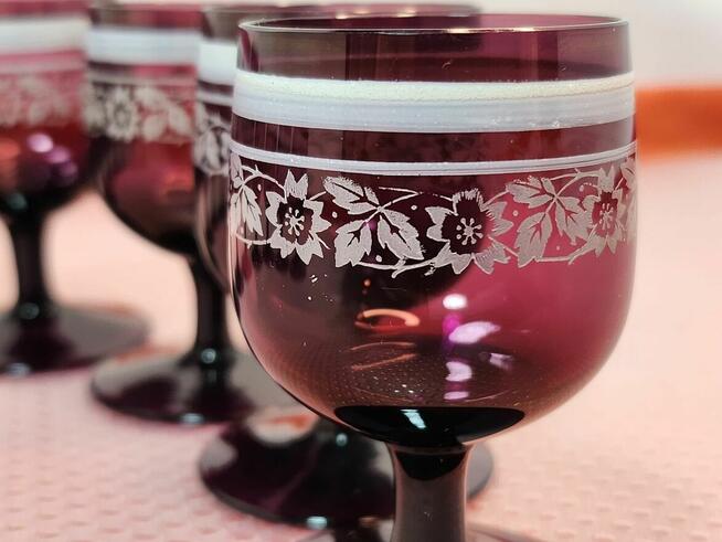 Stare kieliszki szkło kryształowe 10 szt rubinowe