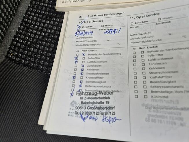 Opel Vivaro 2.0i + Gaz 117KM 9 osób Long Oryginał Stan Bezwypadkowy I Właściciel