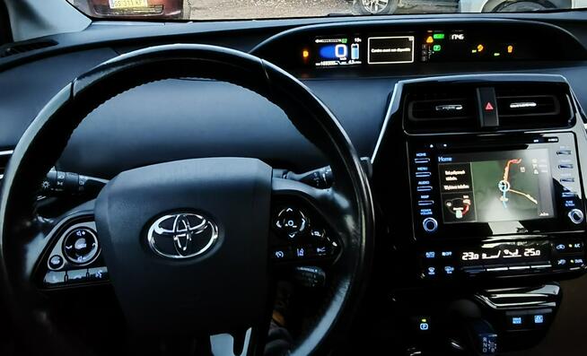 Toyota Prius 2020*1.8vvti*Hybrid*Hud