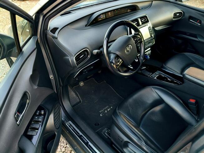 Toyota Prius 2020*1.8vvti*Hybrid*Hud