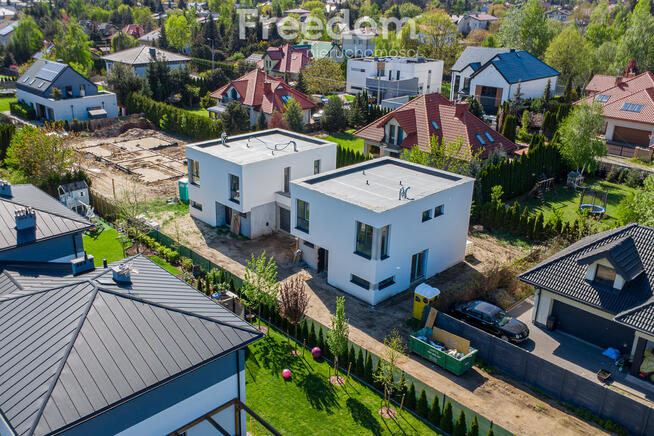 Nowoczesny bliźniak na sprzedaż Brwinów