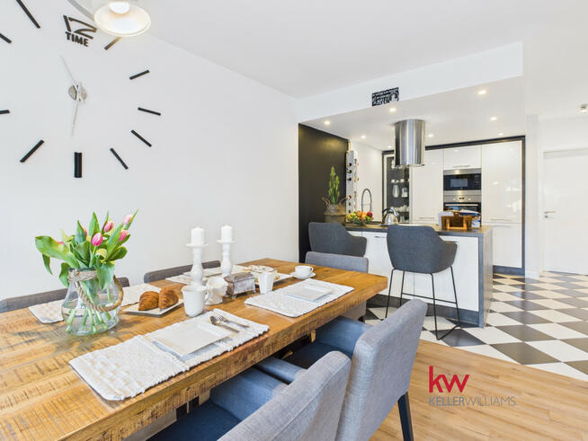 Dom Kąty Wrocławskie, Legionów