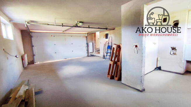 Wyjątkowy dom z potencjałem i dużym garażem!