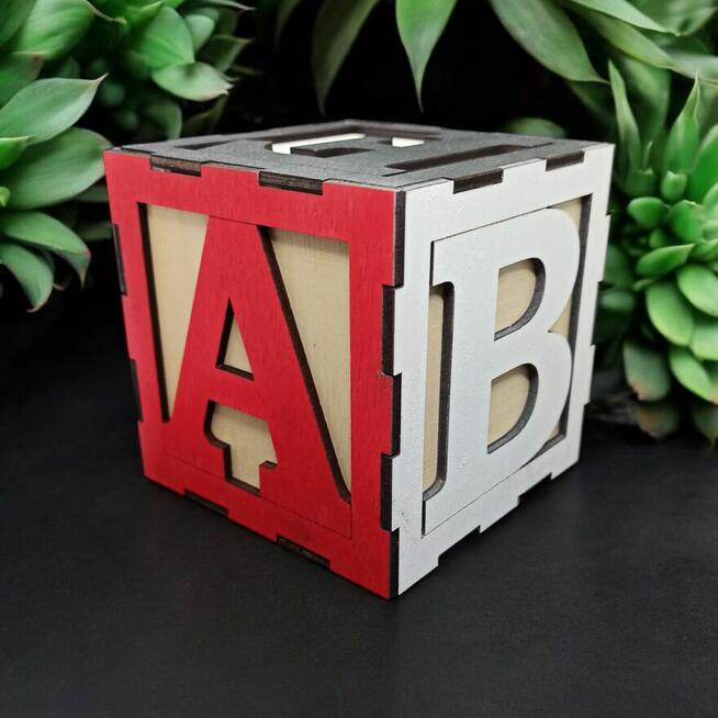 Duża Drewniana Kostka Edukacyjna z Alfabetem