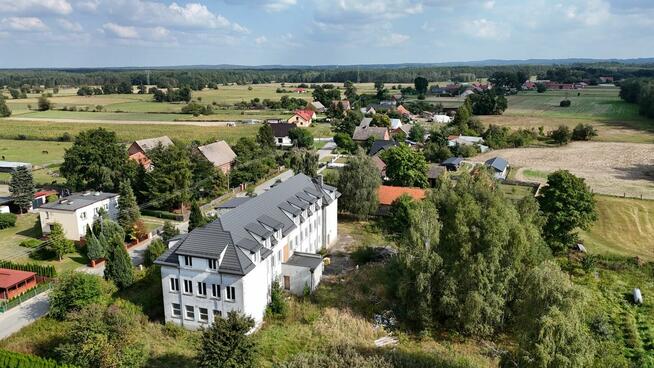 Nieruchomość Komercyjna 1000M2