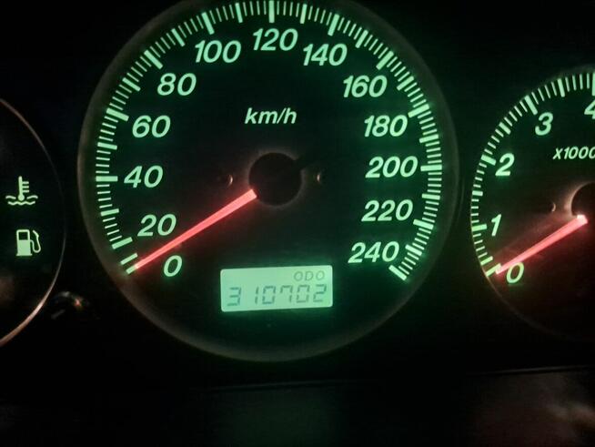 Mazda 626 V GF Polift Lift Sedan 1.8 16V DOHC 101KM Benzyna