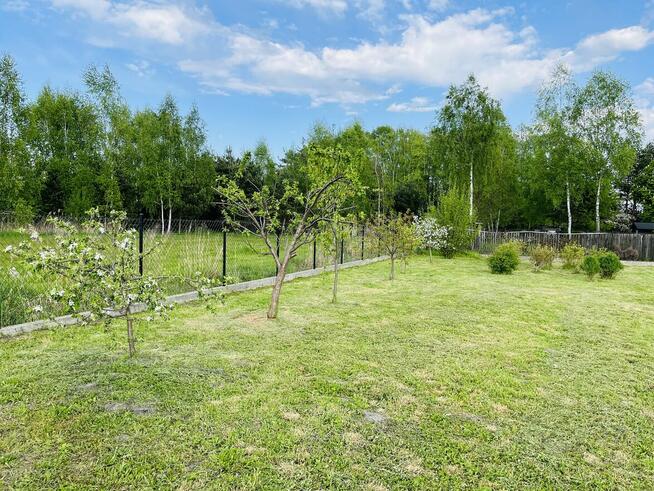 45 min od Warszawy (PKP, A2, S8), CPK 25 min., dz. budowlana