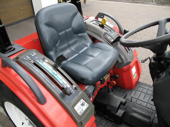 Mini Traktorek Mitsubishi GS160 4X4 16KM Wspomaganie Rewers