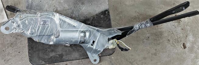 Silnik wycieraczki tylnej szyby - kompletny z ramieniem, pió