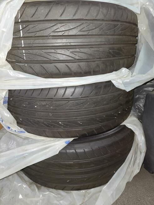 Opony Yokohama Advan Fleva V701 225/50 R17 98 W x 4szt.