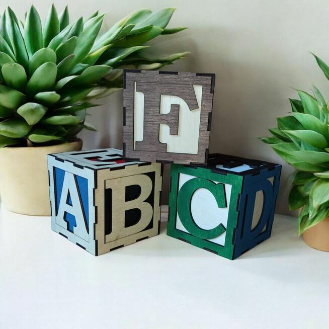 Duża Drewniana Kostka Edukacyjna z Alfabetem