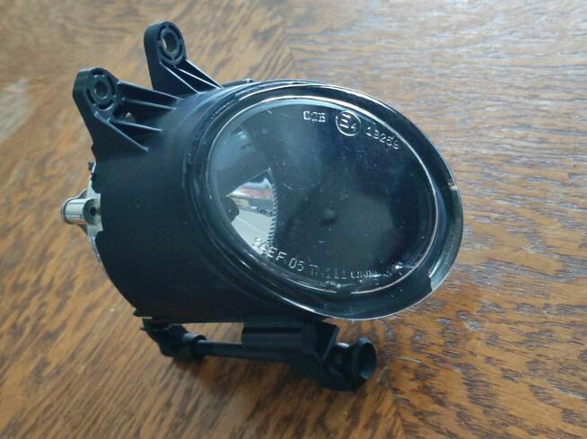 lampa reflektor światło przeciwmgielna audi A4 B6