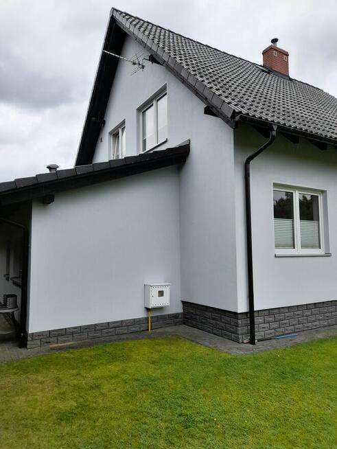 Funkcjonalny dom wśród kaszubskich lasów i jezior