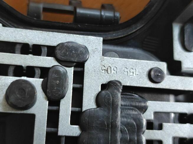 wkład lewy tył do lampy tylnej audi A4 B6 oryginalny