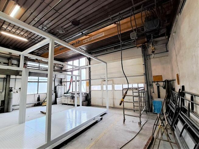 Na sprzedaż hala produkcyjno-magazynowa 885 mkw.