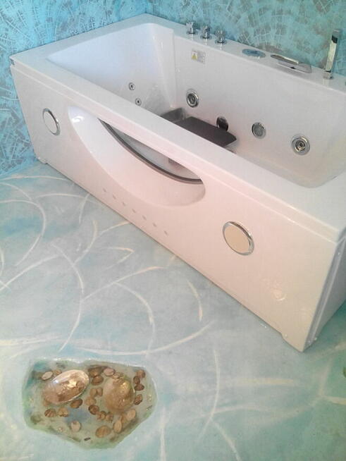 Lazienki nowe / Renowacja starej ceramiki bez zrywania