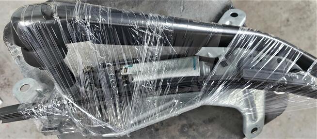 Silnik wycieraczki tylnej szyby - kompletny z ramieniem, pió