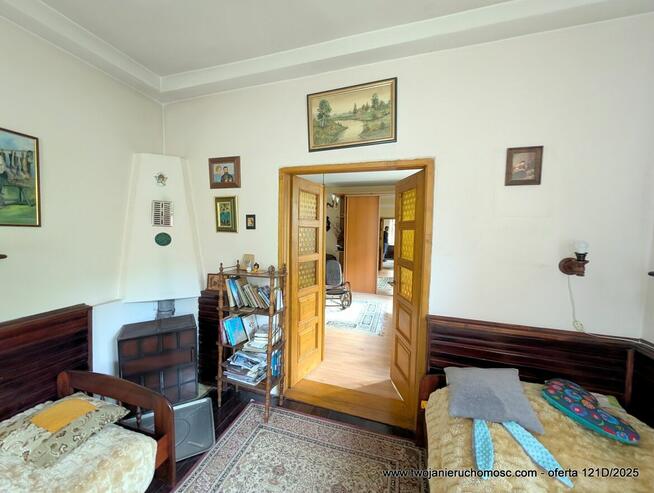 Pilzno, ul. Węgierska - budynek mieszkalno-handlowy