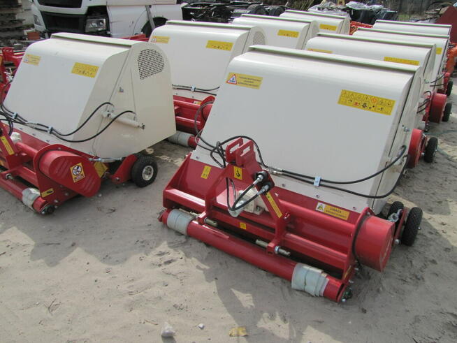 Wertykulator traktor traktorek Kubota Yanmar