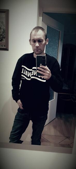 Szukam przyjaciela. Może na stałe