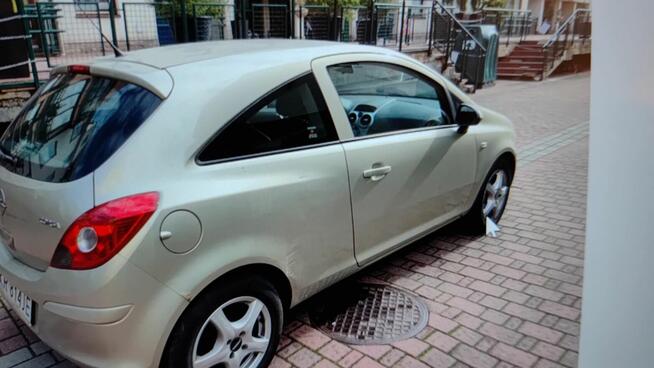 Opel Corsa 1,2 2008 salon przeb75000 km