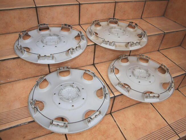 VW kołpaki 16 oryginalne (komplet 4 sztuki)