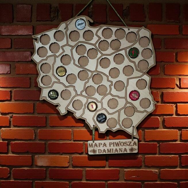 Drewniana Mapa Polski Na Kapsle Od Piwa