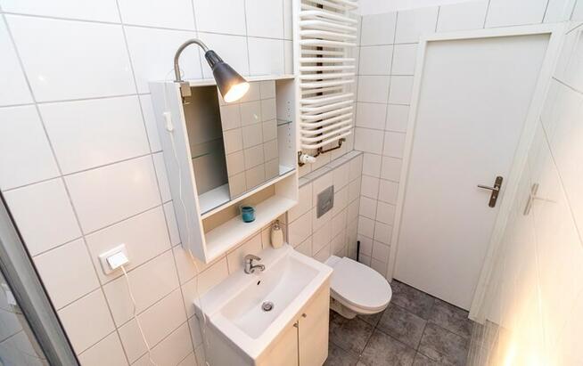 Wynajmę funkcjonalną kawalerkę, Dąb, Lipowa 7