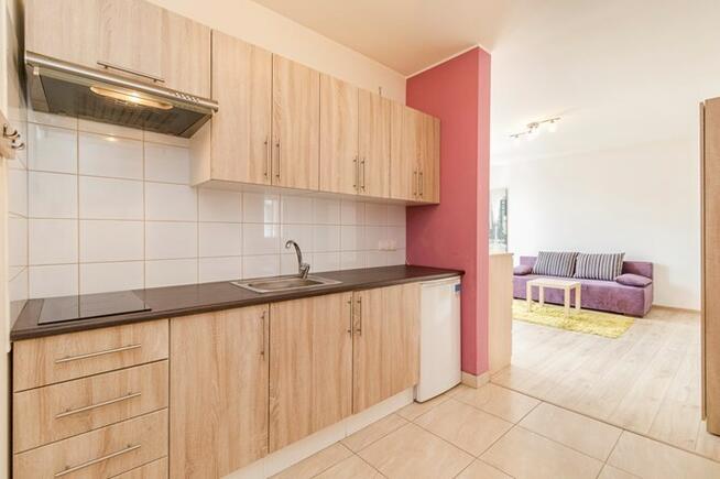 Wynajmę jasna kawalerkę, Pawła Chromika 19