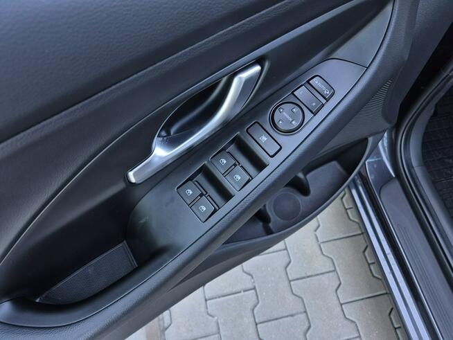 Hyundai i30 1.5 T-GDI AT 48V 160 KM WersjaSmart + PakietLED Gwarancja2028
