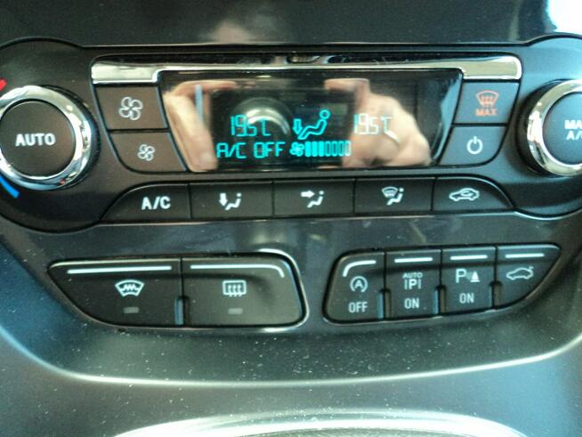 Ford Kuga sprzedam ładną Kuge z2015r 2.0 D 179KM 4x4 bogata WERSJA,udzielam GWAR