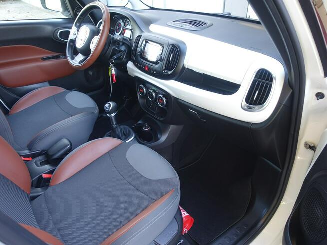 Fiat 500L 1,4i Navi Półskóra Klimatronik Alu Opłacony rej.2015 VIP Gwarancja