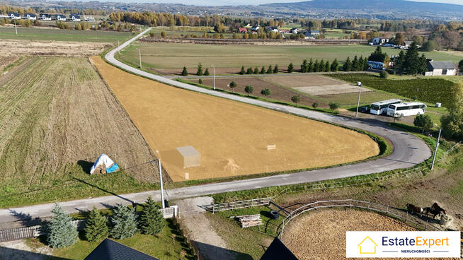 Wyjątkowa działka budowlana w Górno- Parcele