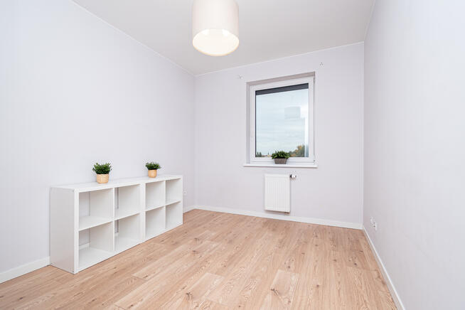 Na wynajem mieszkanie 3-pokojowe z dużym balkonem.