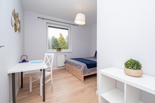 Na wynajem mieszkanie 3-pokojowe z dużym balkonem.